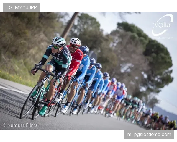 环加泰罗尼亚S5：本·希利在大集团冲刺中获胜