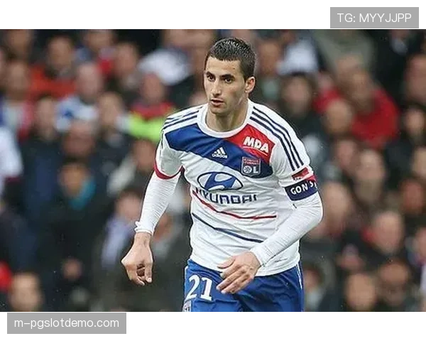 里昂中场核心卡克雷伤愈复出,有望改善球队攻防转换效率